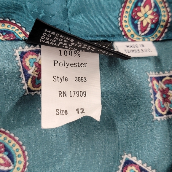 Silky Blouse - Picture 8 of 8